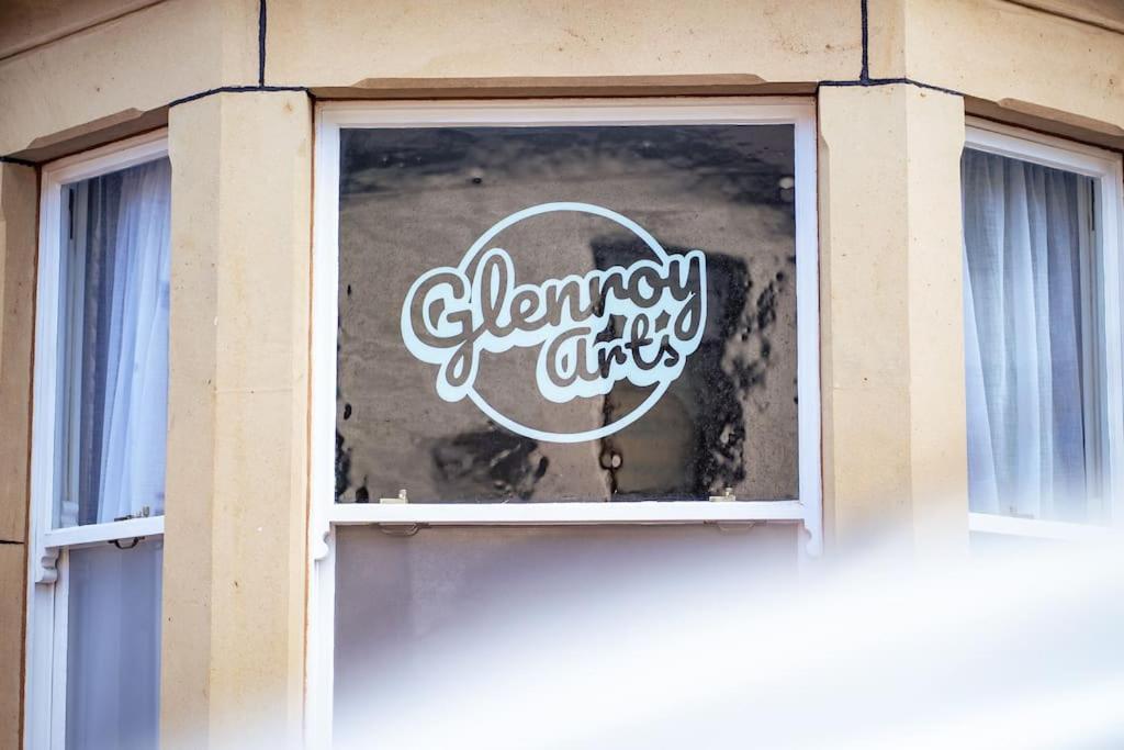 Glenroy Arts Gallery Meets Living Space كارديف المظهر الخارجي الصورة